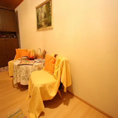 In Liebetig Near Gerlitzen Area Apartament