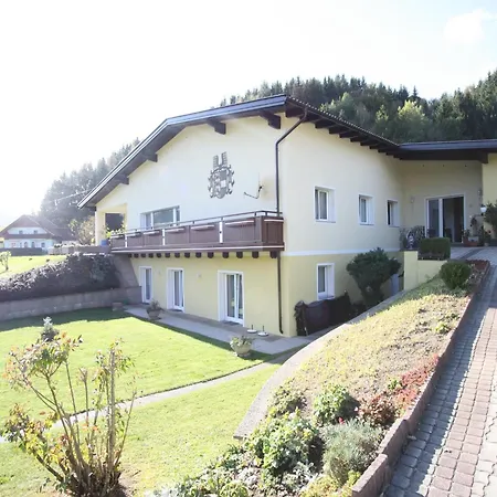 In Liebetig Near Gerlitzen Area Apartament