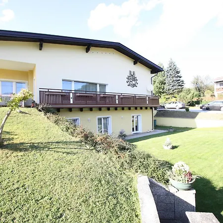 In Liebetig Near Gerlitzen Area Apartament *